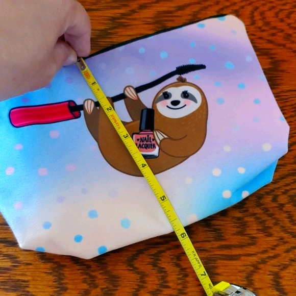 Sloth 🦥 pouch - Picture 5 of 6